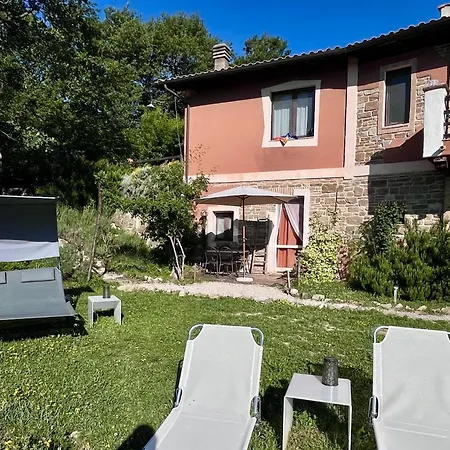 Ina Maka - Con Giardino Immerso Nel *